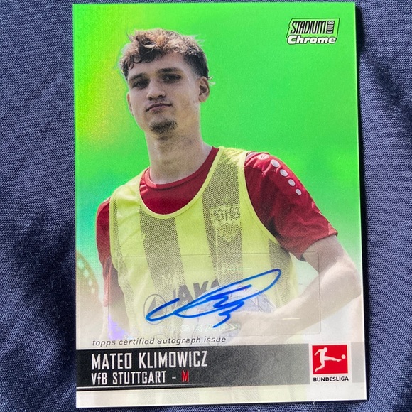Autographed Mateo Klimowicz card VfB Stuttgart Midfielder - Picture 1 of 3
